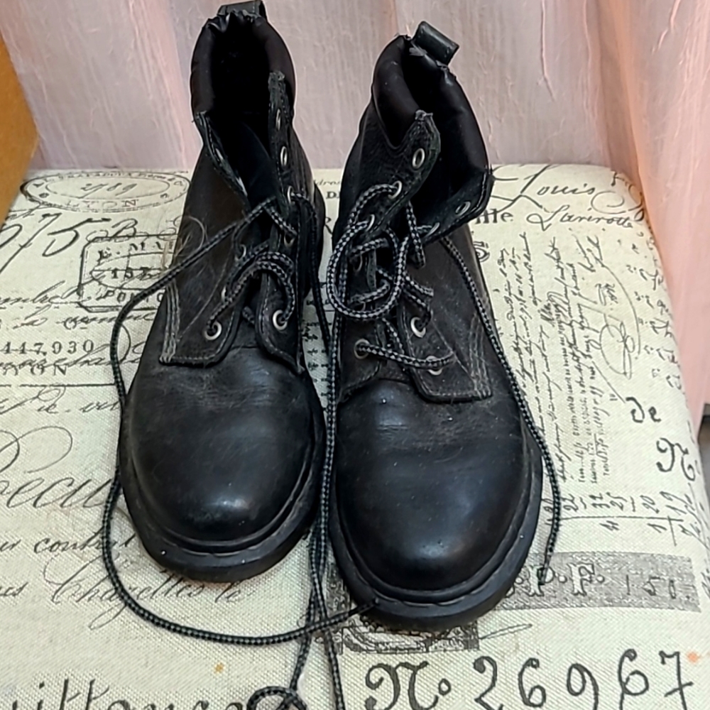 Melissa style doc martins.